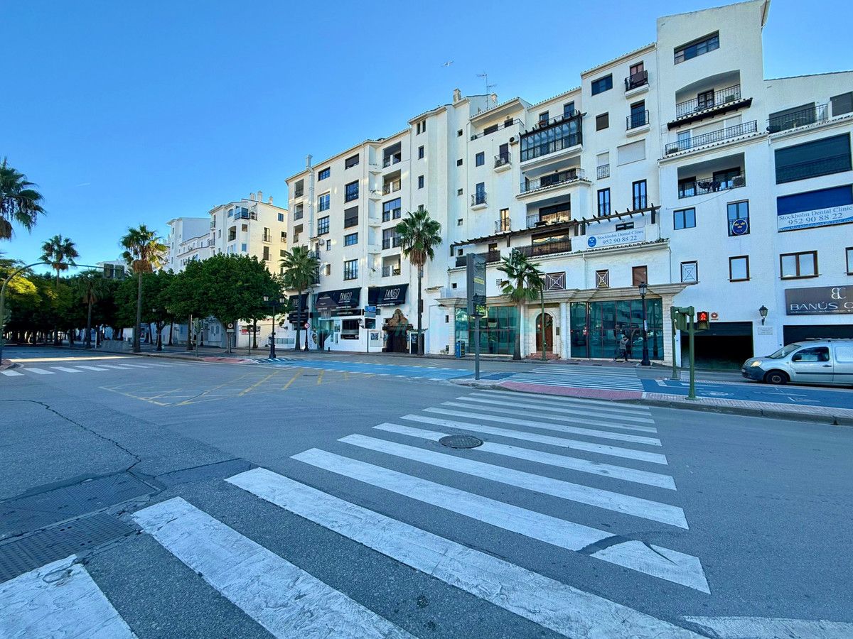 Apartment for sale in Marbella - Puerto Banus