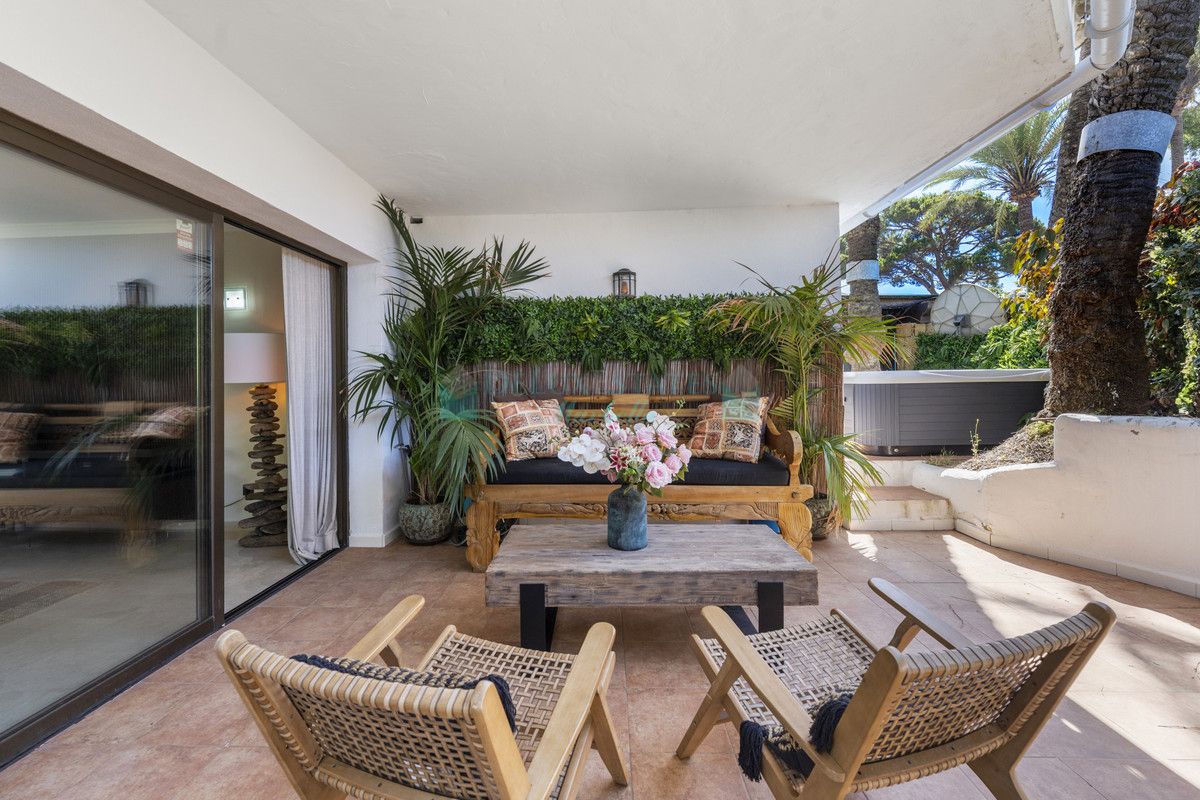 Ground Floor Apartment for sale in Marbella