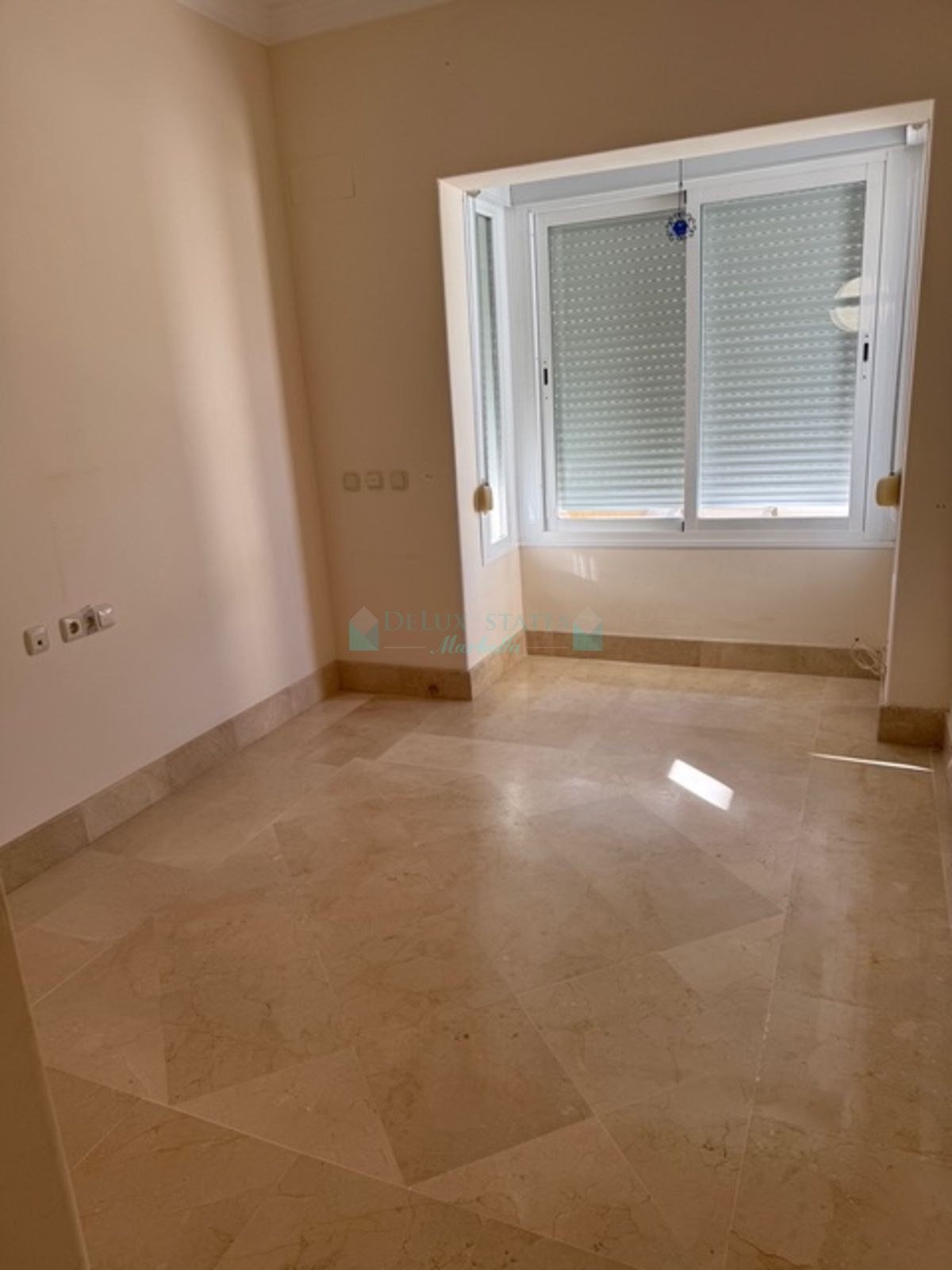 Ático en venta en Nueva Andalucia