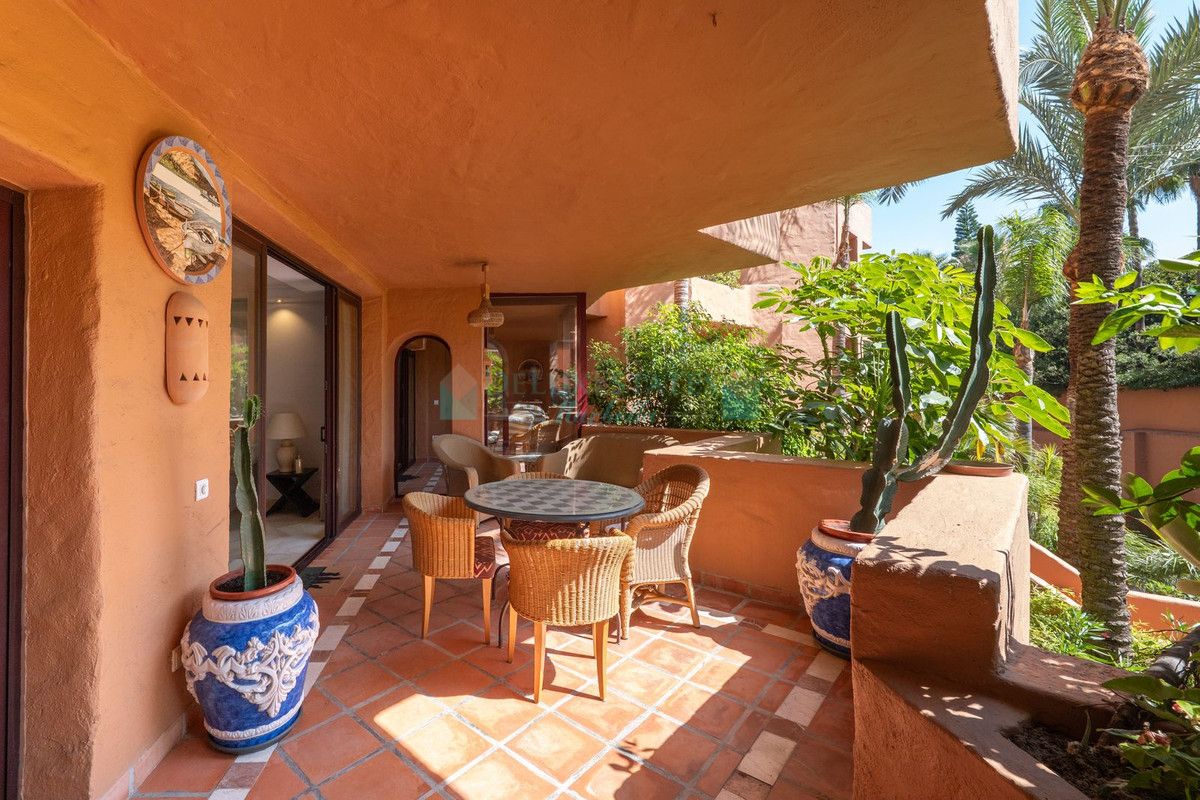 Apartment for rent in Estepona