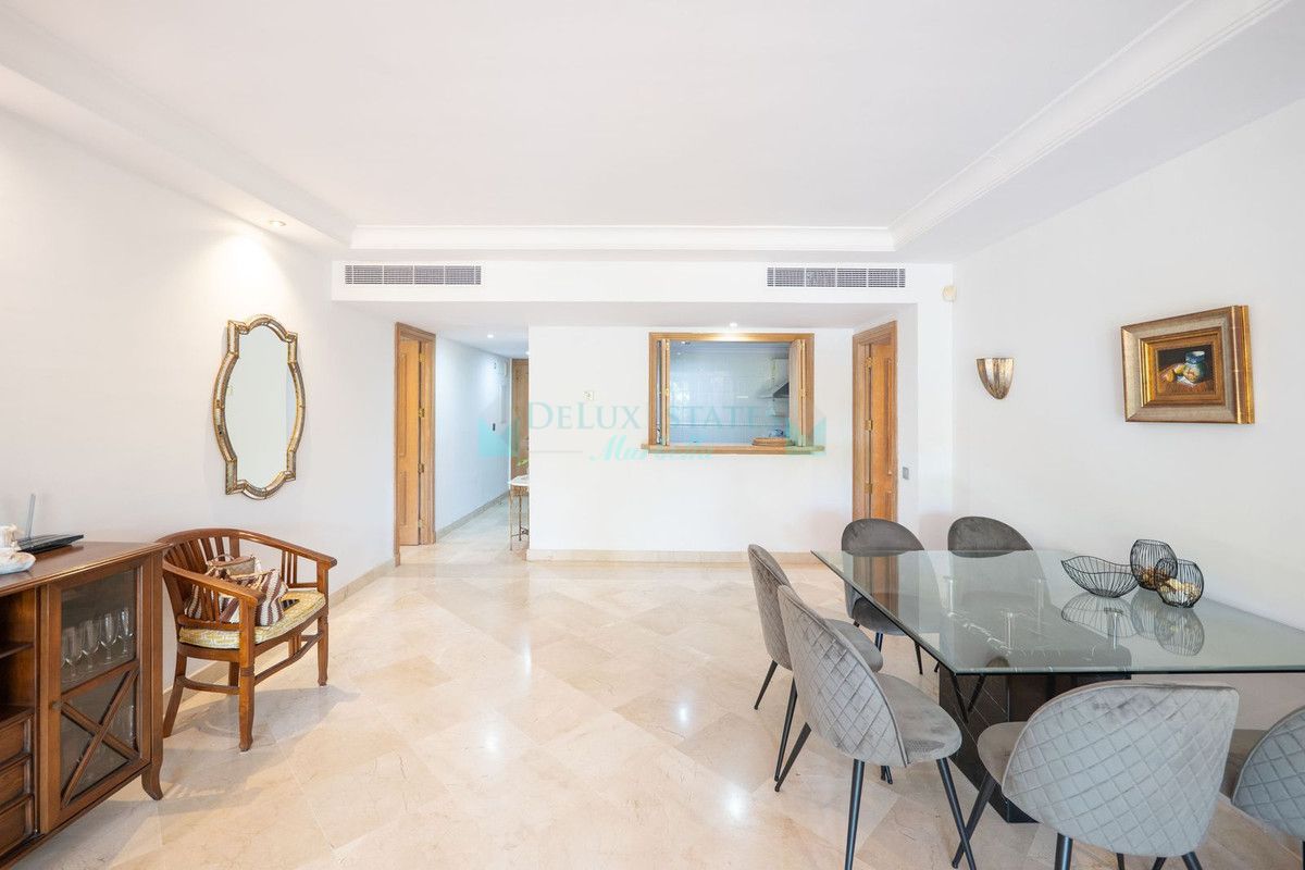 Apartment for rent in Estepona