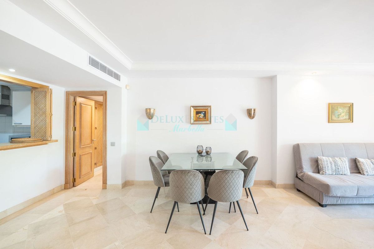 Apartment for rent in Estepona