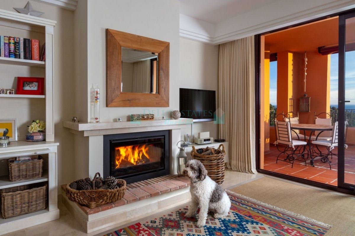 Apartamento en alquiler en Benahavis