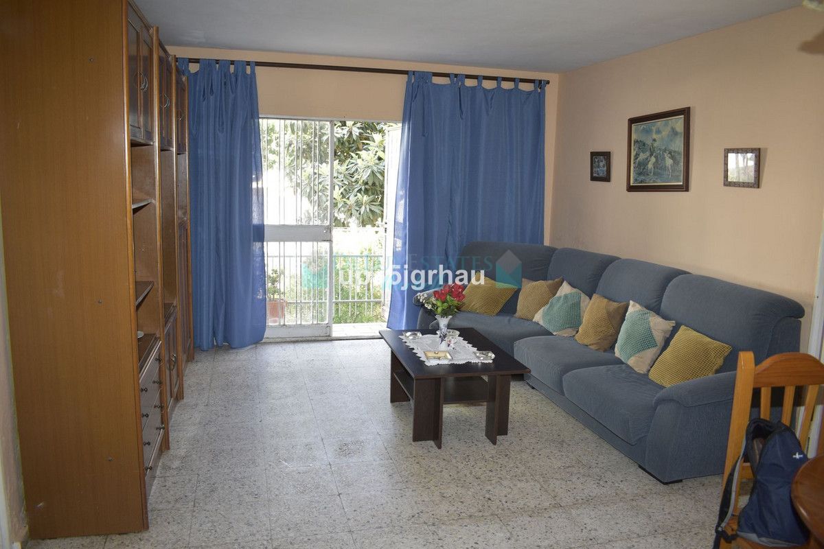 Apartamento Planta Baja en alquiler en Estepona