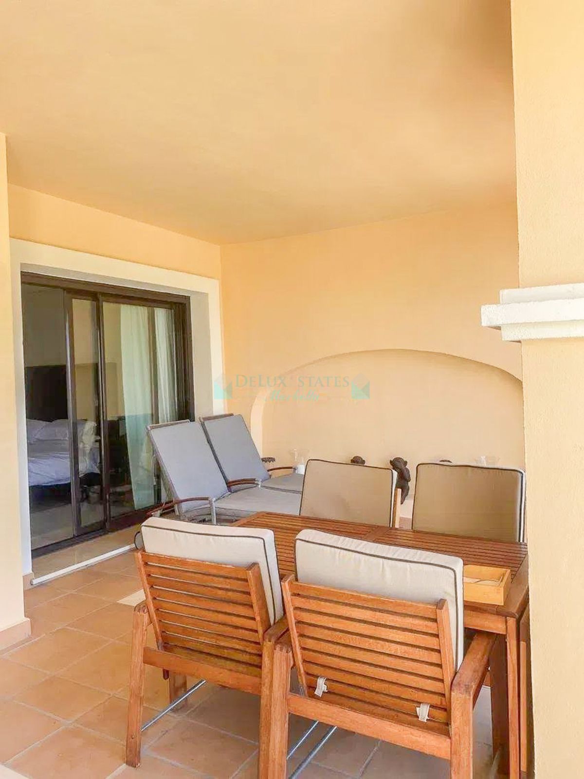 Apartment for sale in La Quinta, Benahavis