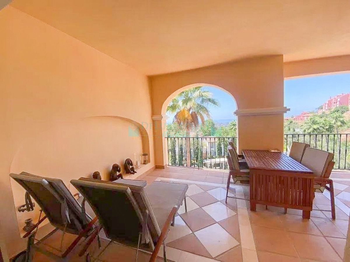 Apartment for sale in La Quinta, Benahavis