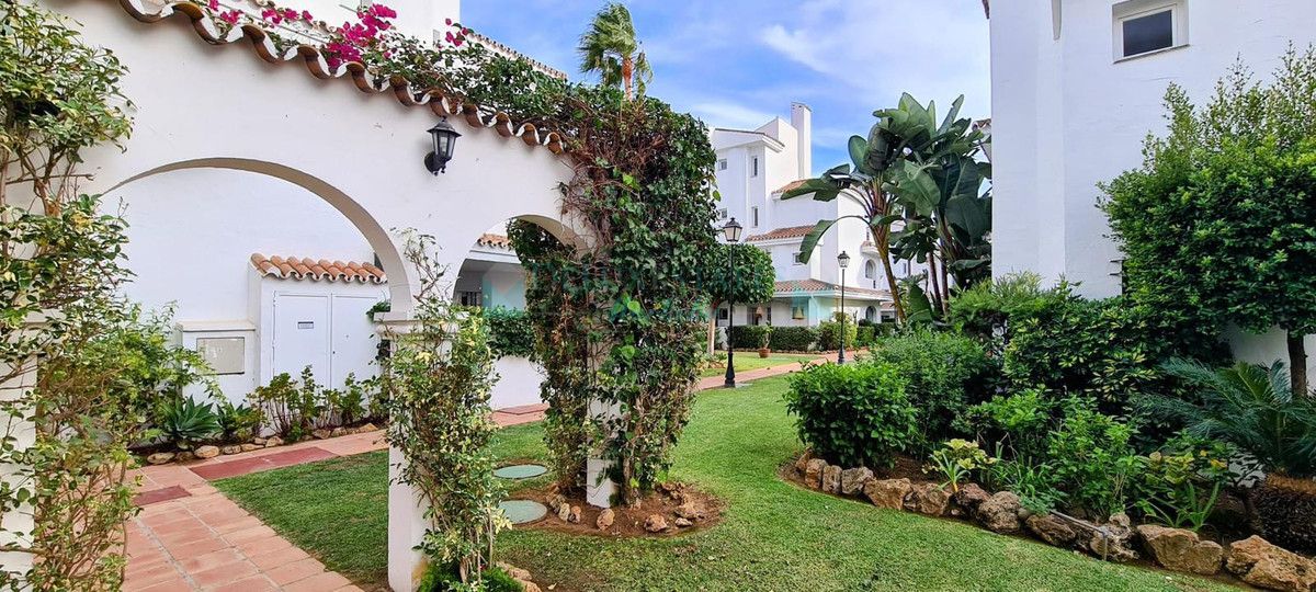 Apartment for rent in Nueva Andalucia