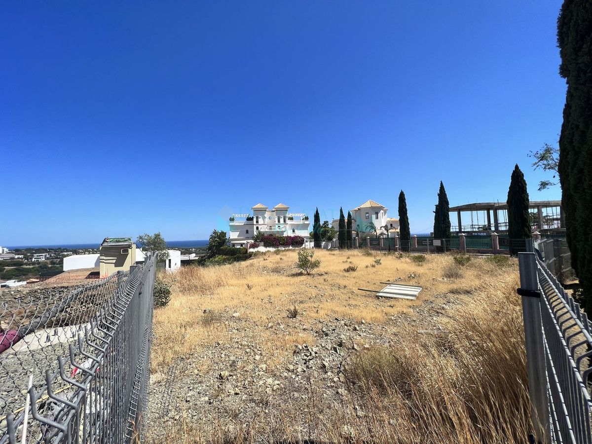 Residential Plot for sale in Benahavis