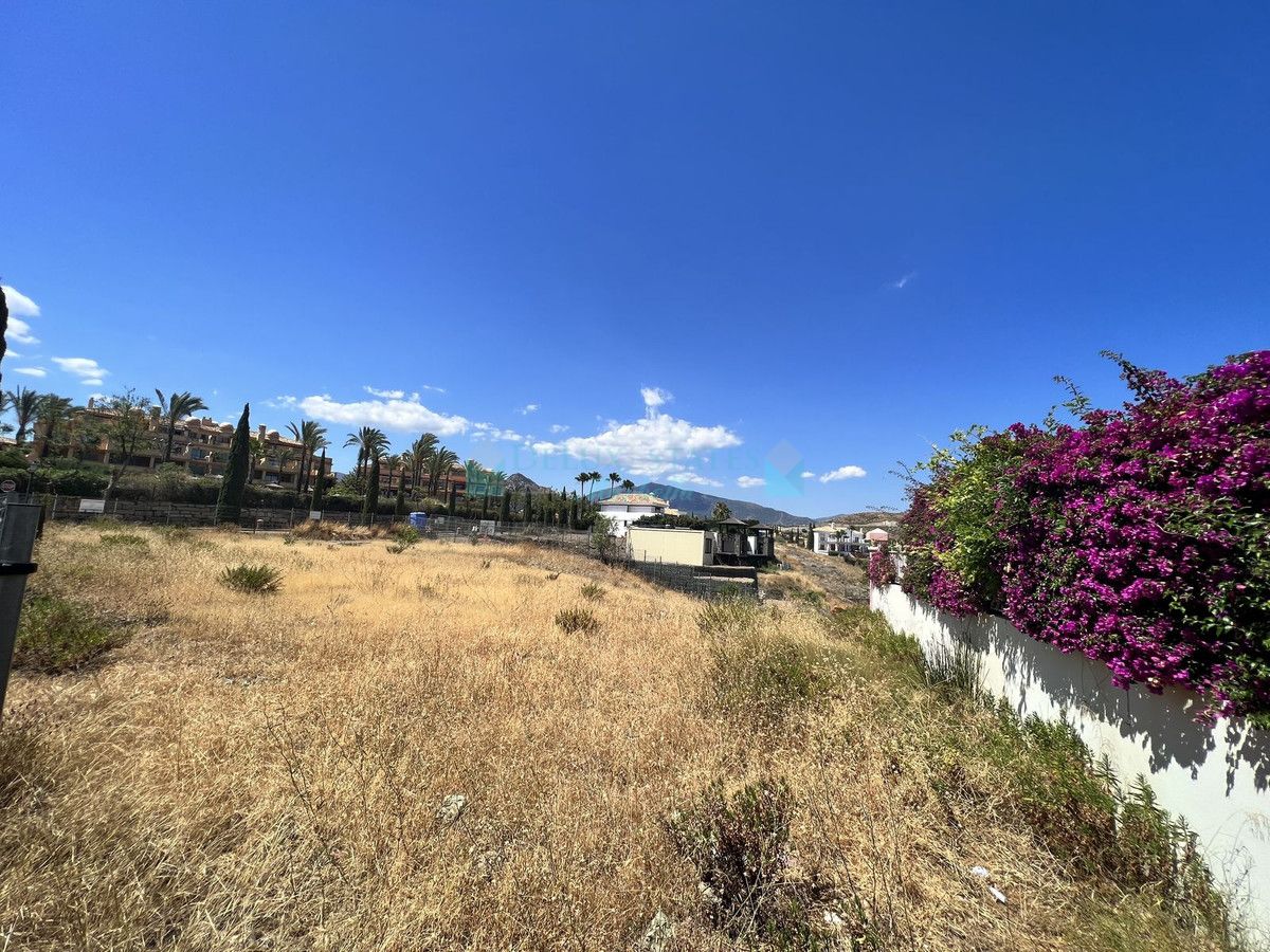 Residential Plot for sale in Benahavis