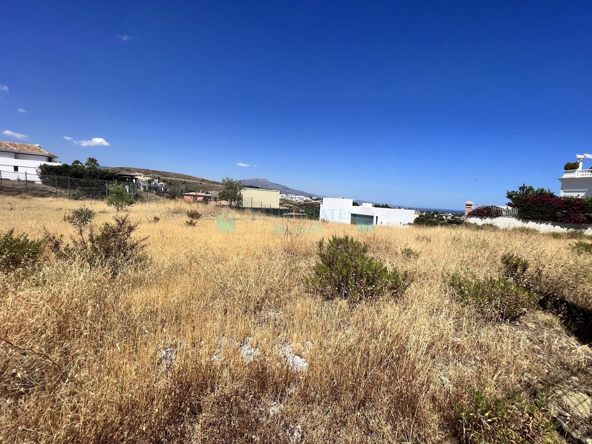 Residential Plot for sale in Benahavis