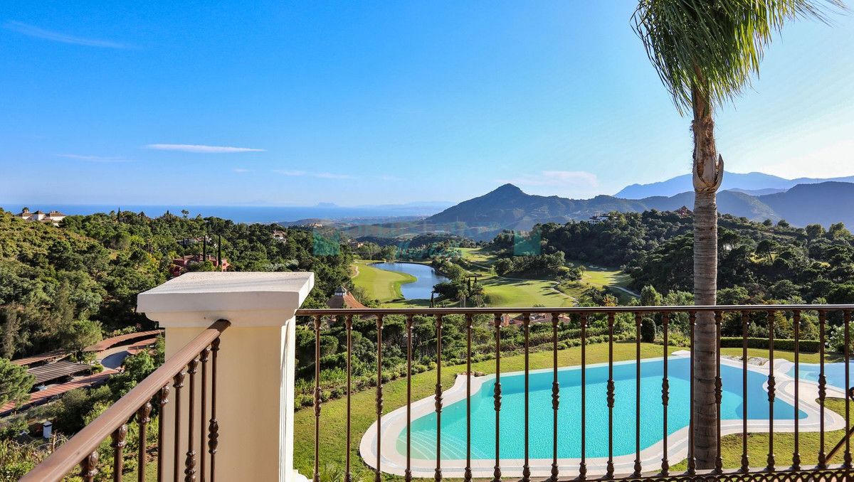 Villa for rent in Benahavis