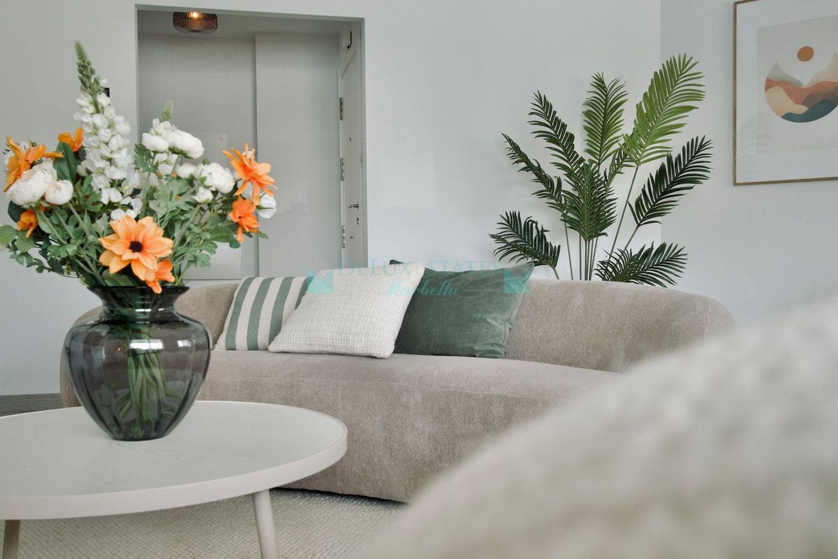 Apartment for sale in Estepona