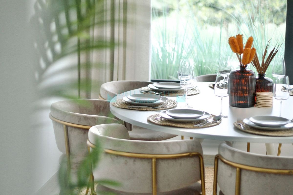 Apartment for sale in Estepona