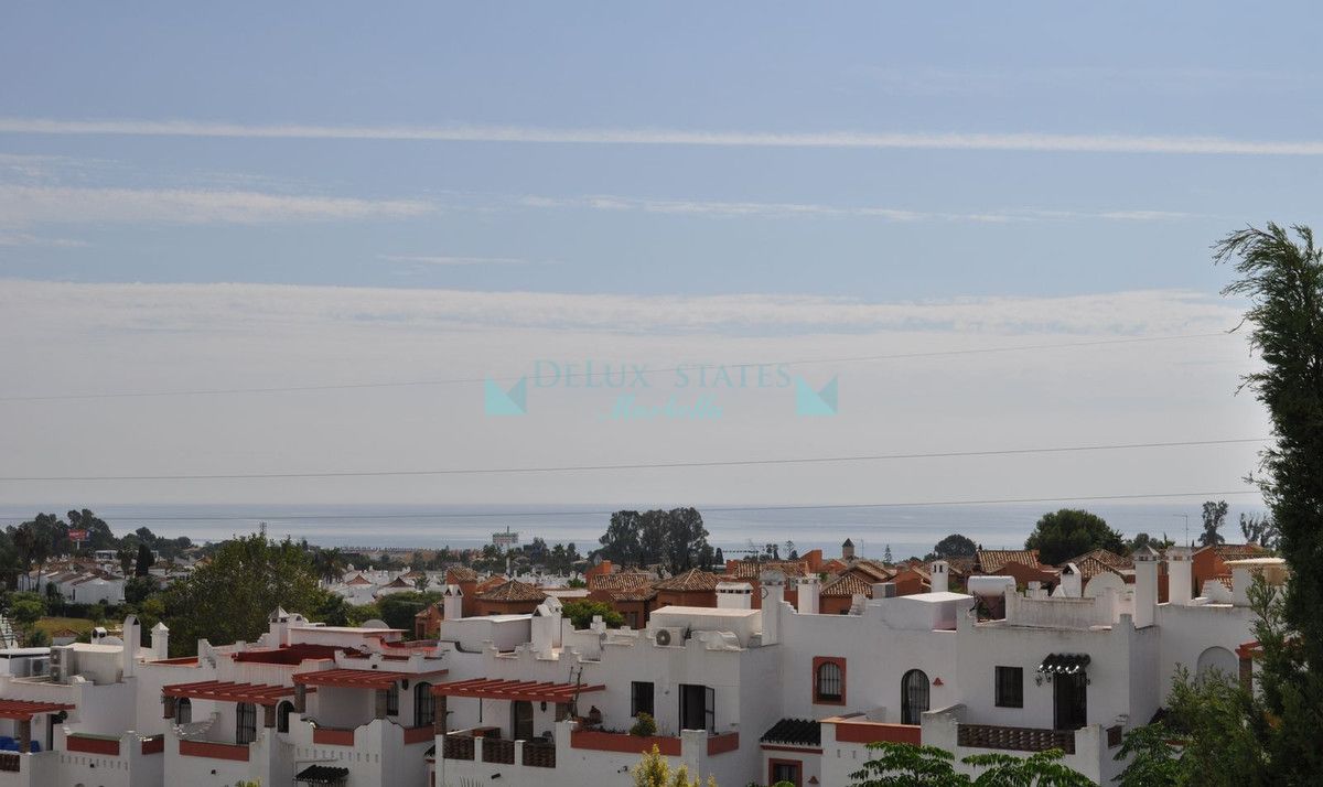 Town House for sale in Bel Air, Estepona