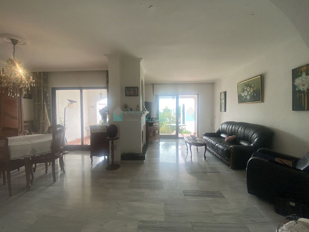 Town House for sale in Bel Air, Estepona