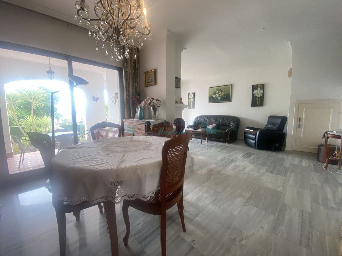 Town House for sale in Bel Air, Estepona