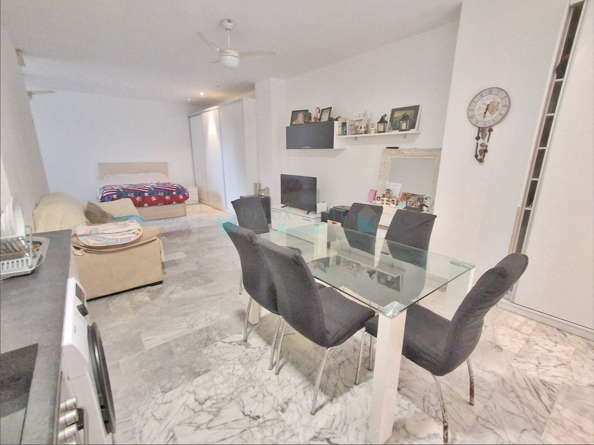 Apartamento Planta Baja en venta en Estepona