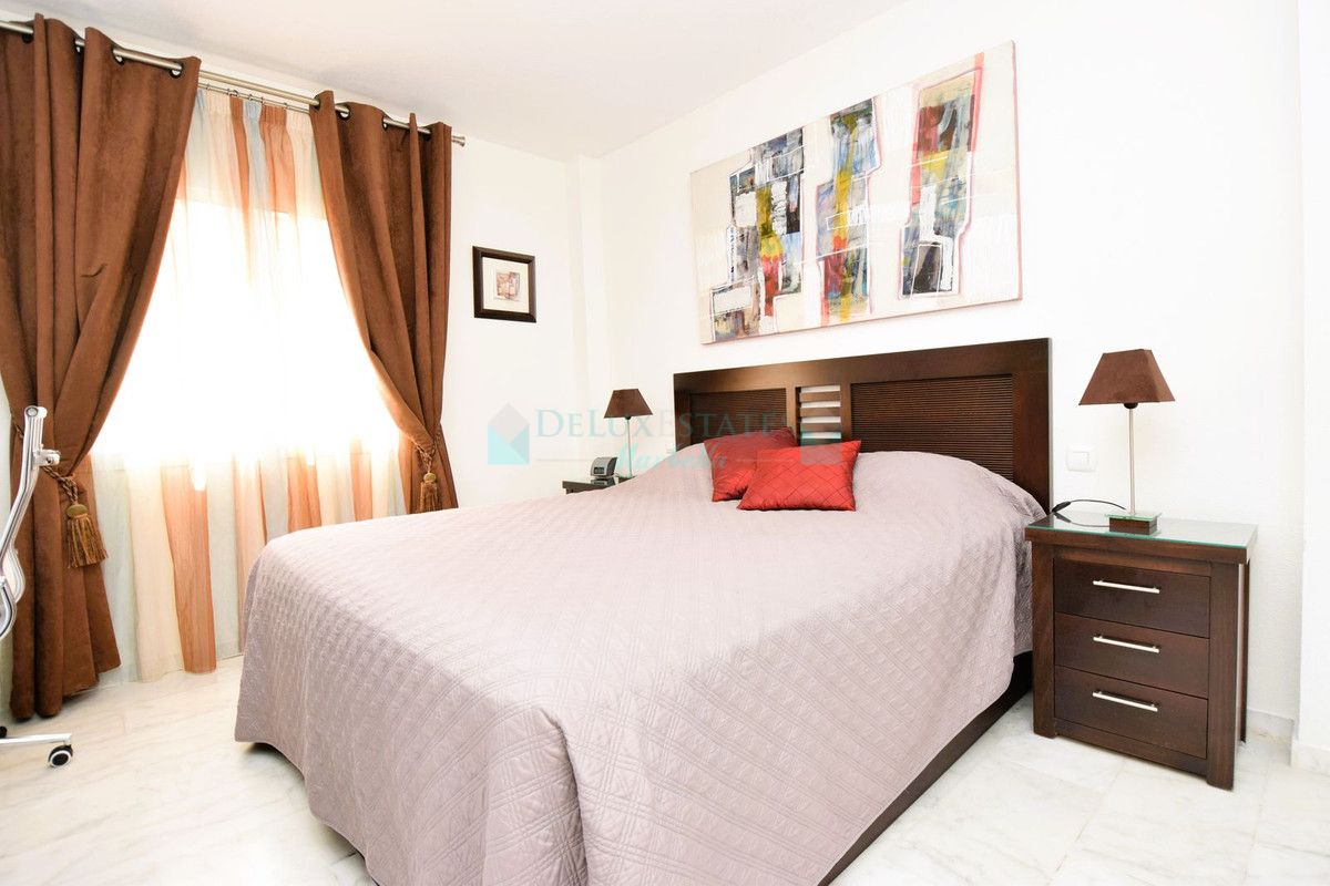 Ático en venta en La Reserva de Marbella, Marbella Este