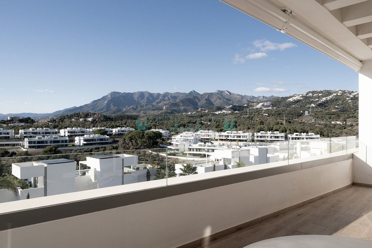 Ático en venta en Santa Clara, Marbella Este