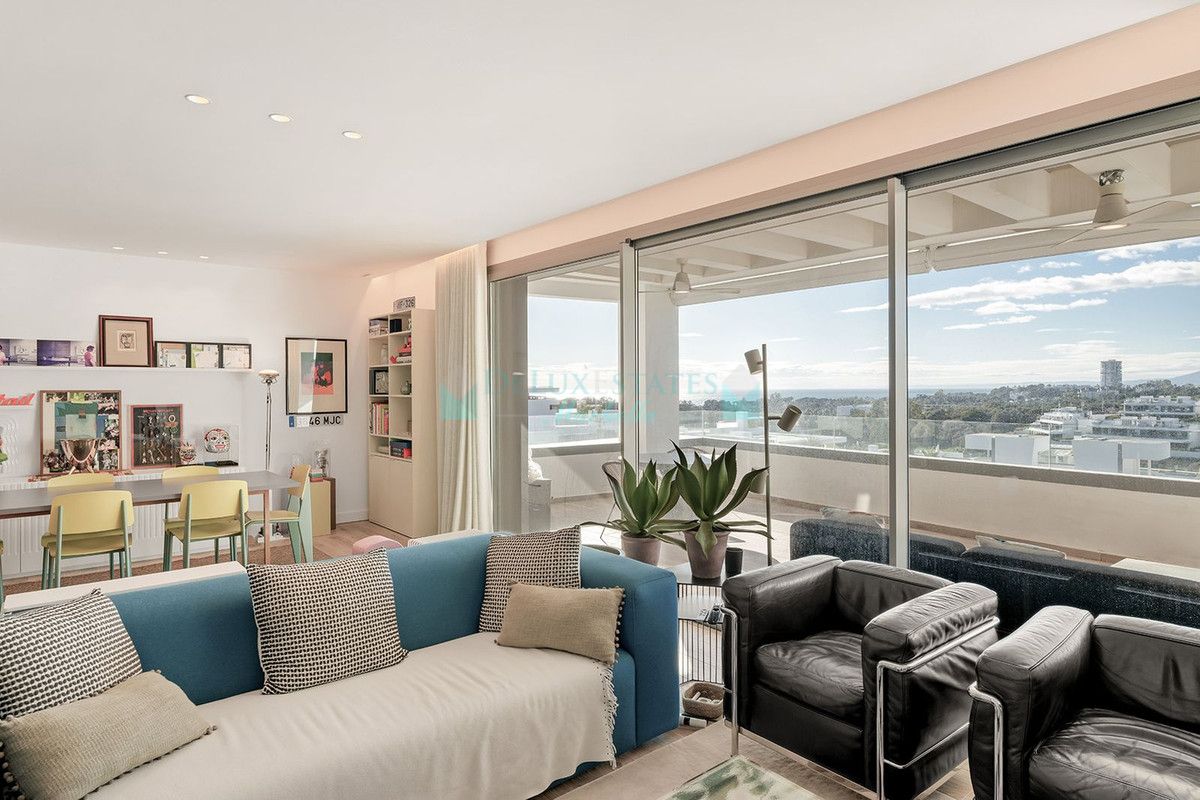 Ático en venta en Santa Clara, Marbella Este