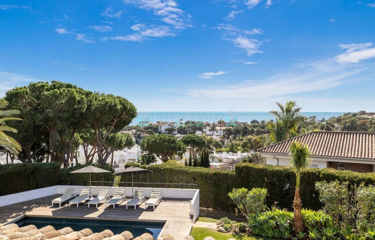 Villa en alquiler en Las Chapas, Marbella Este