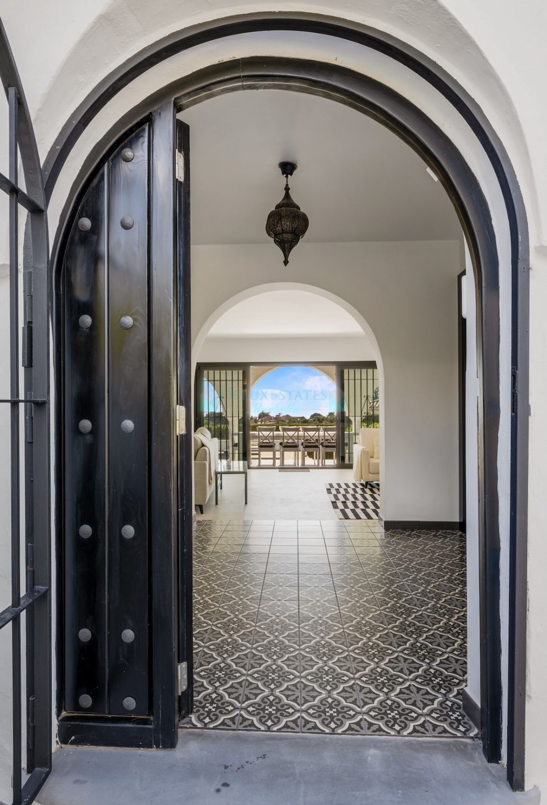 Villa for rent in Las Chapas, Marbella East