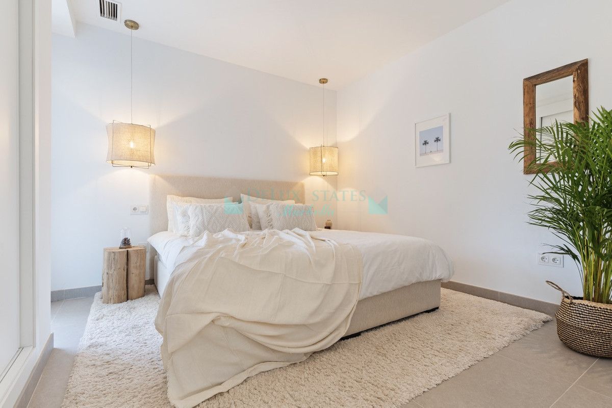 Villa for rent in Estepona