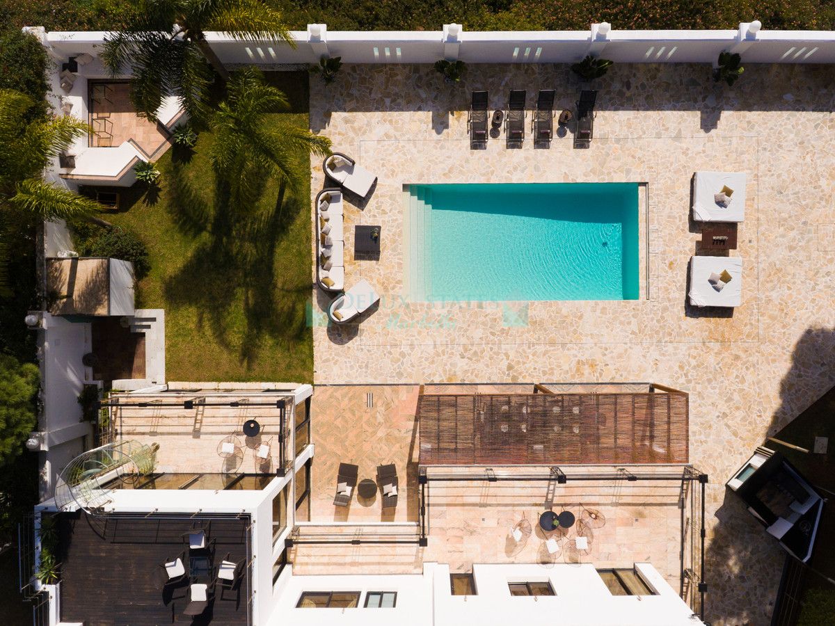 Villa en venta en Artola, Marbella Este