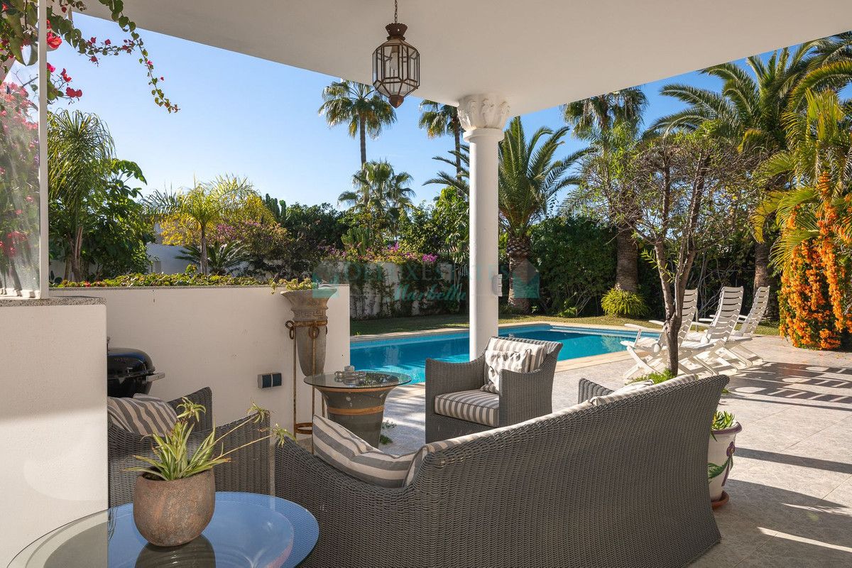Villa for sale in Marbesa, Marbella East