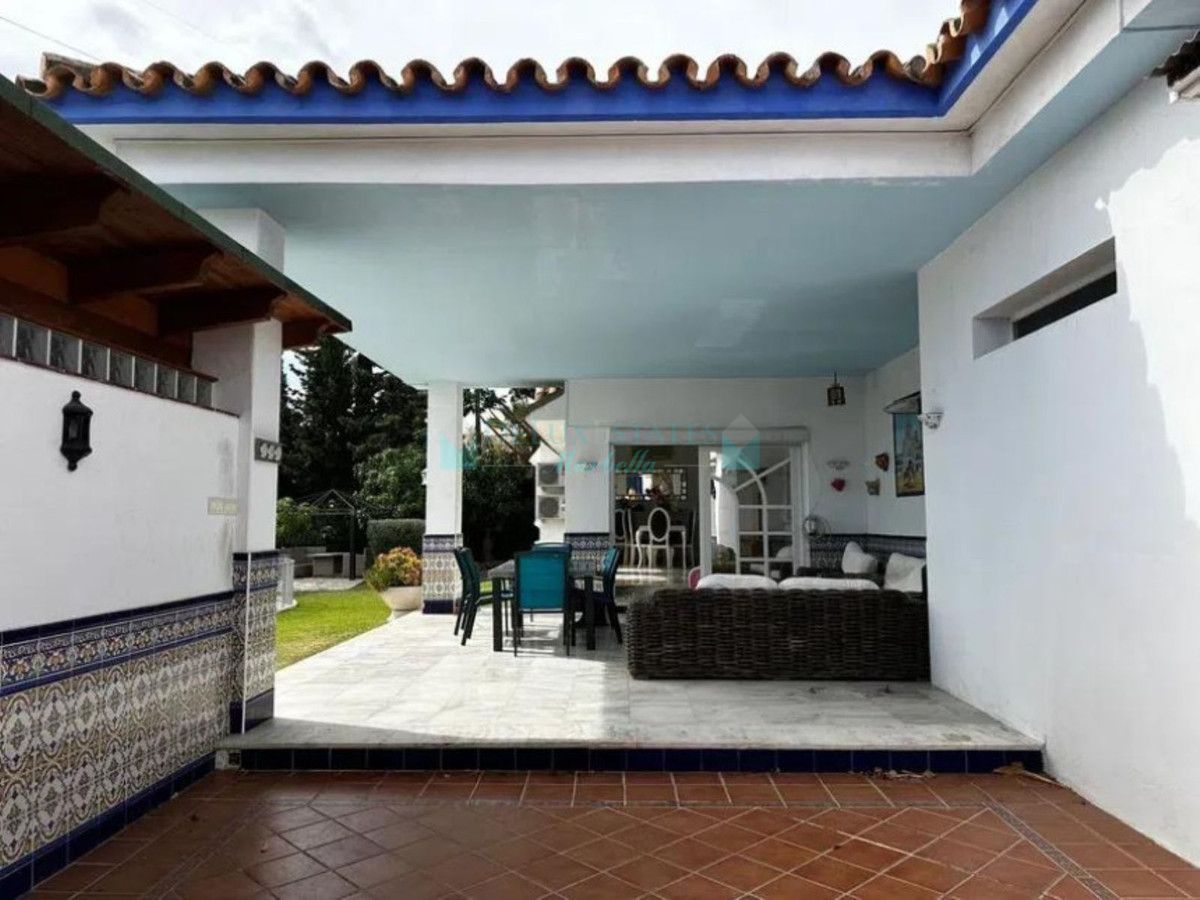 Villa for sale in Marbella