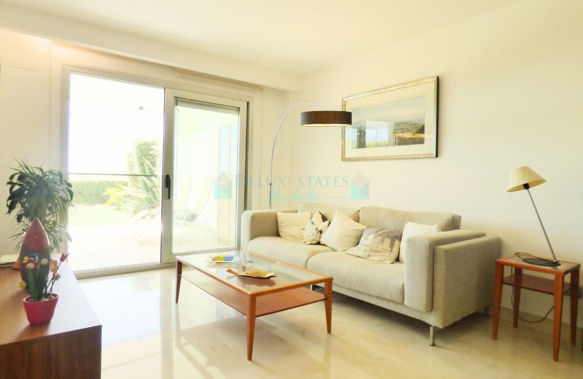 Ground Floor Apartment for sale in La Mairena, Marbella East