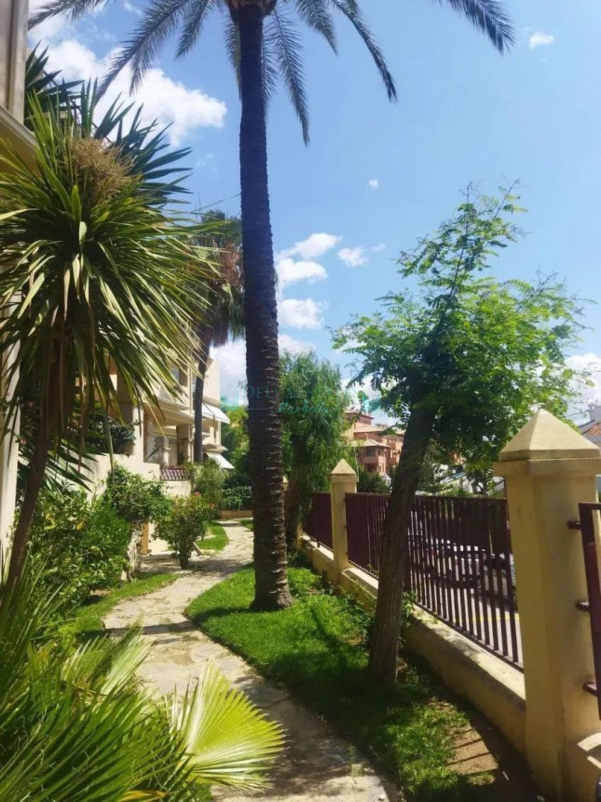 Apartamento en venta en Bel Air, Estepona