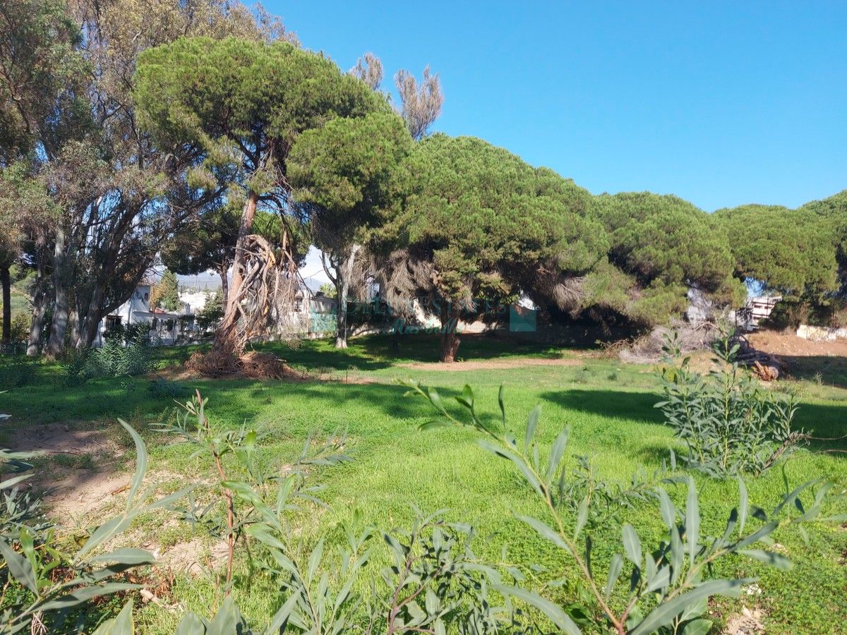 Residential Plot for sale in Elviria, Marbella East