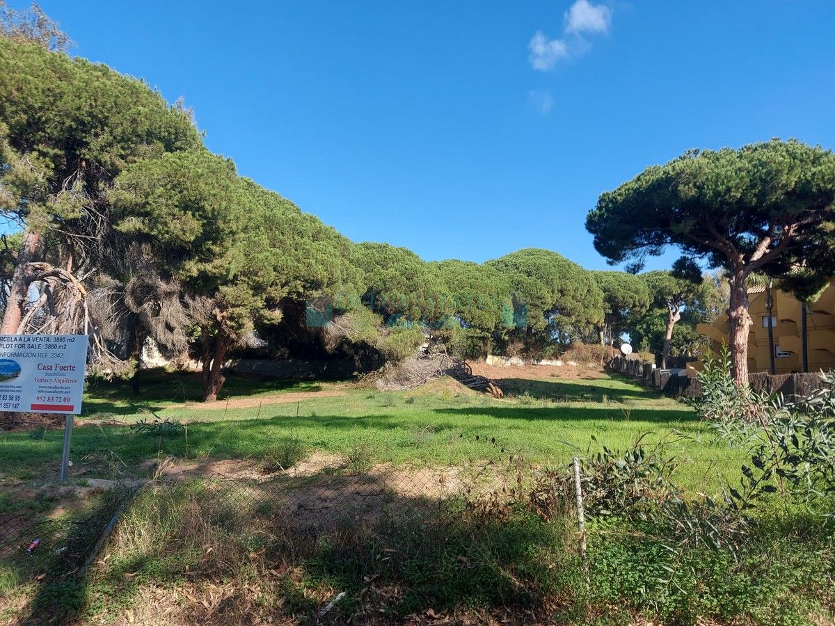 Residential Plot for sale in Elviria, Marbella East