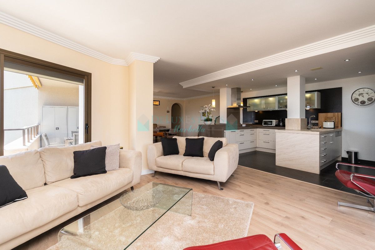 Apartment for rent in Estepona