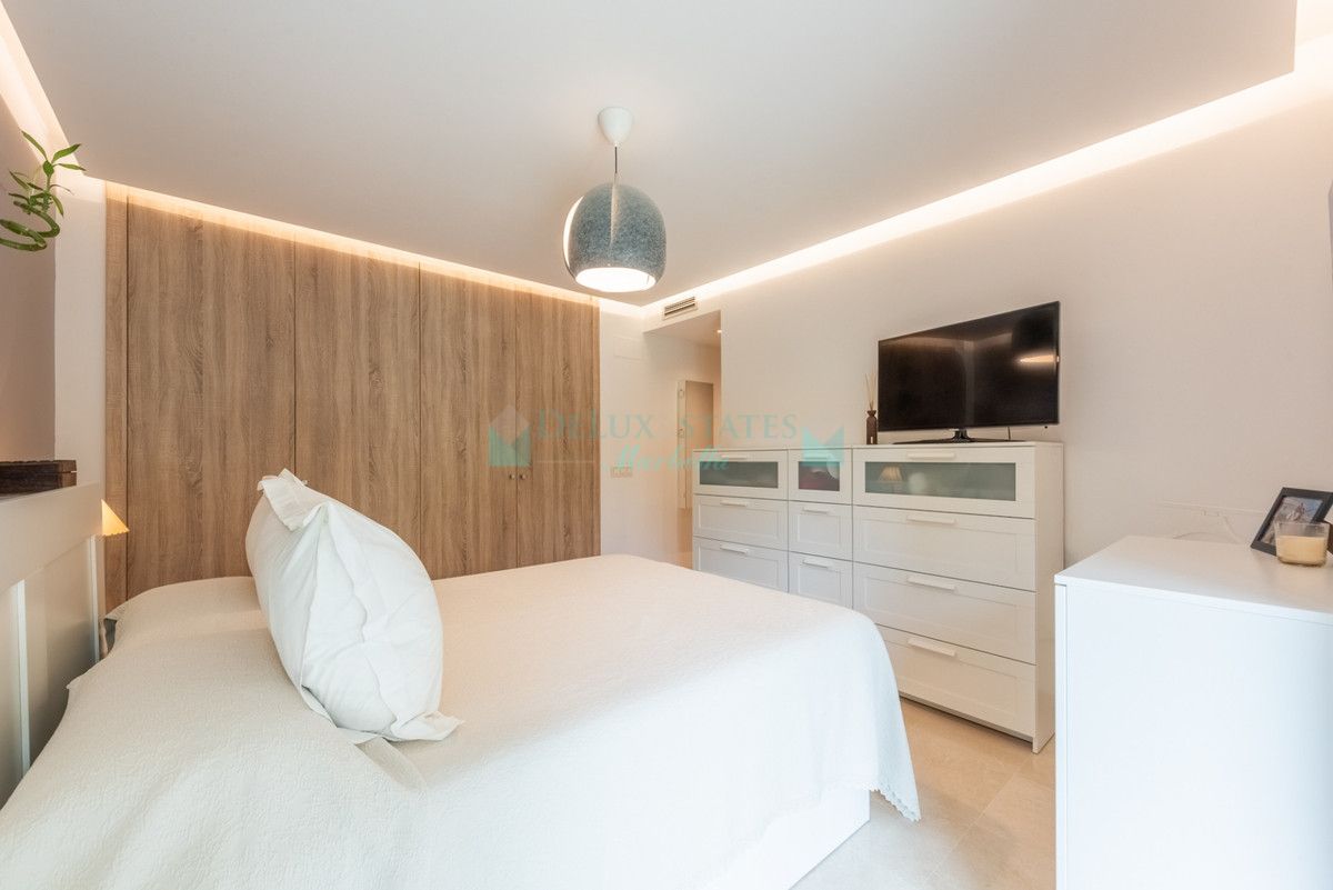 Apartamento Planta Baja en venta en Benahavis