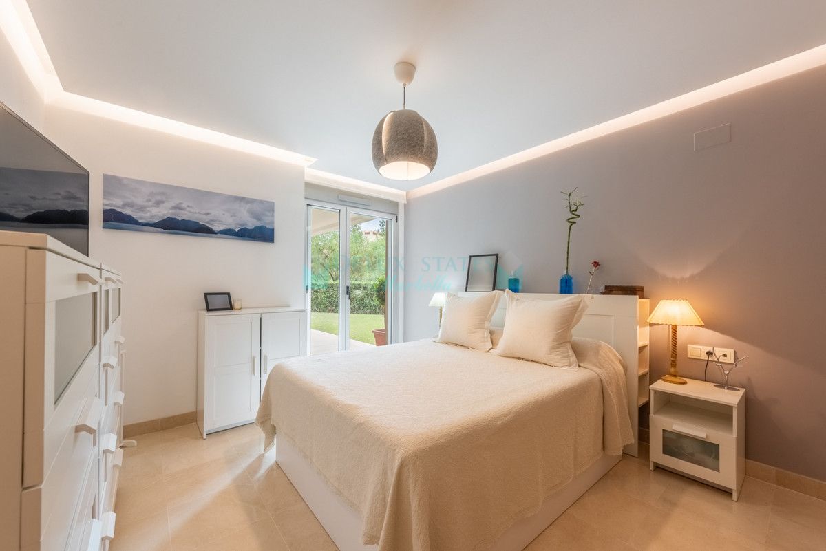 Apartamento Planta Baja en venta en Benahavis