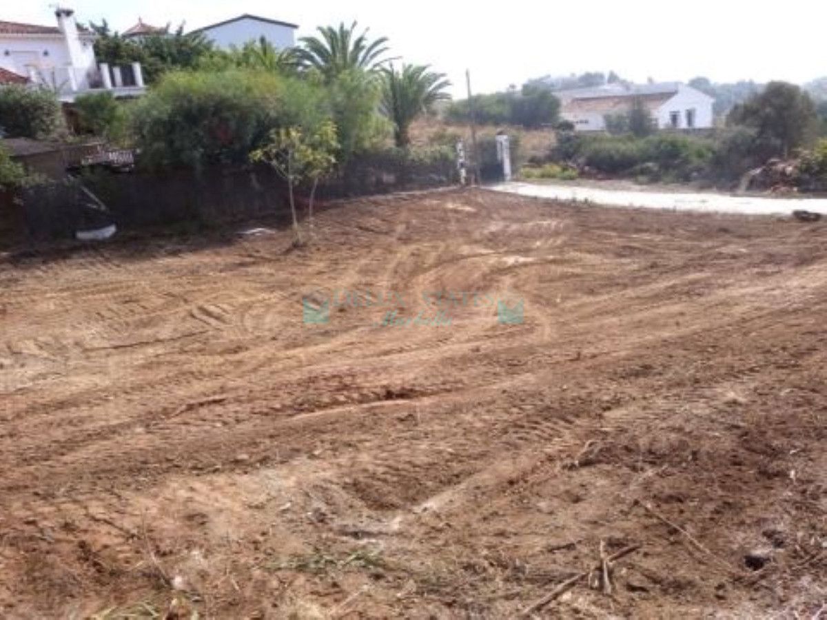 Parcela Residencial en venta en Estepona