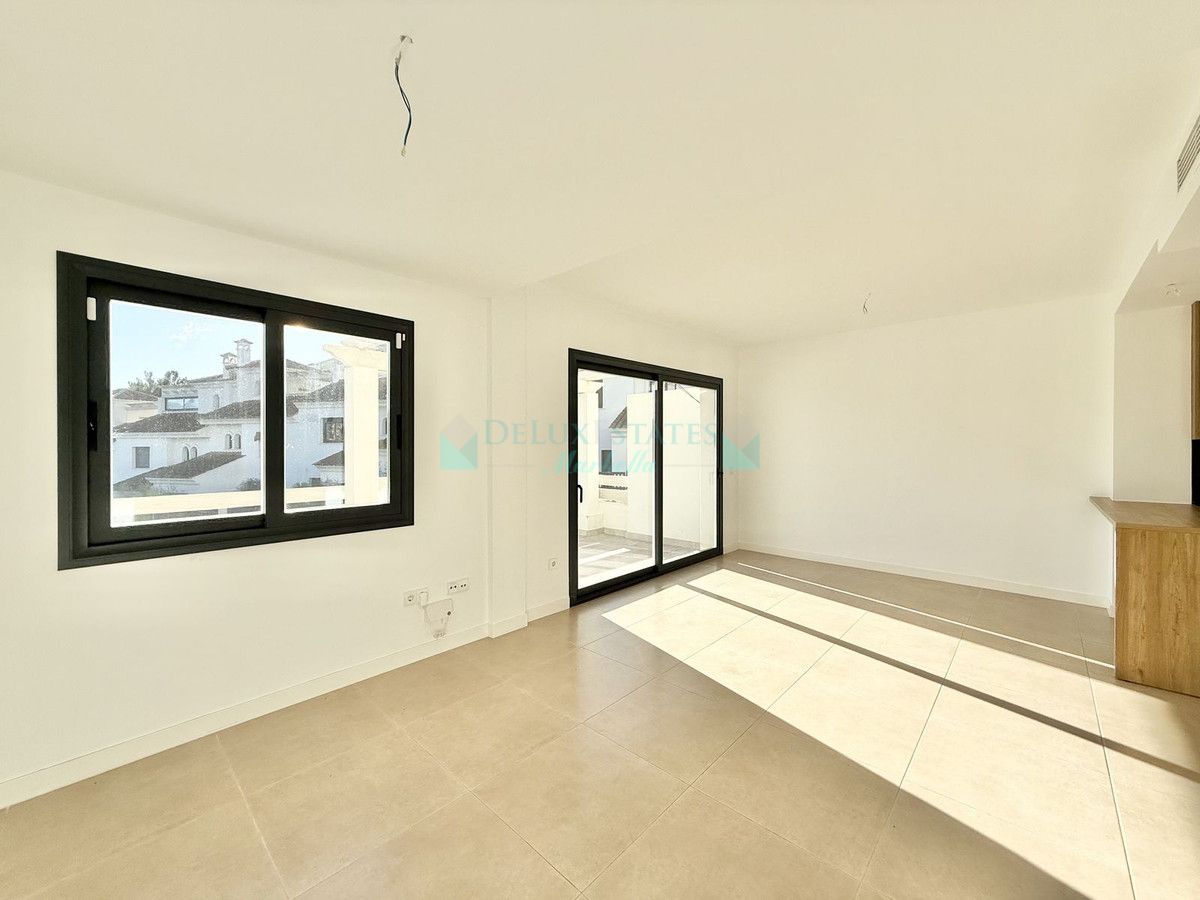 Town House for sale in Atalaya, Estepona