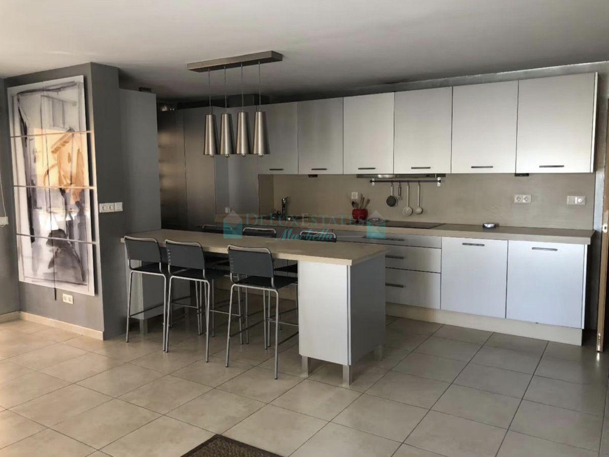 Apartment for sale in Nueva Andalucia