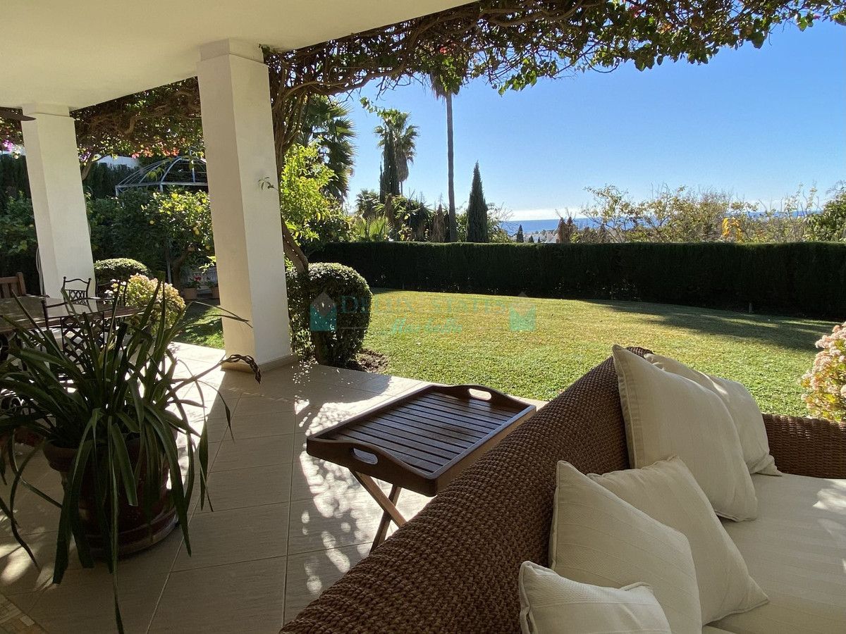 Villa for sale in Marbella Golden Mile