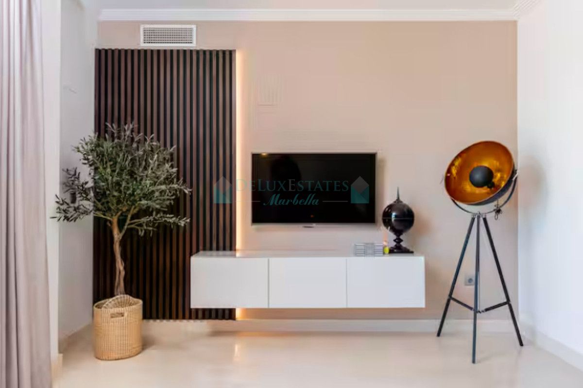 Ático en alquiler en New Golden Mile, Estepona