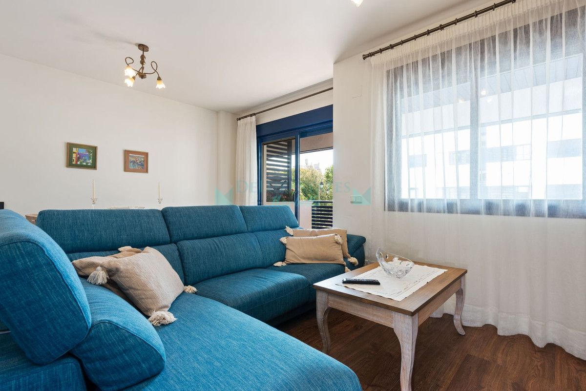 Apartment for sale in Estepona