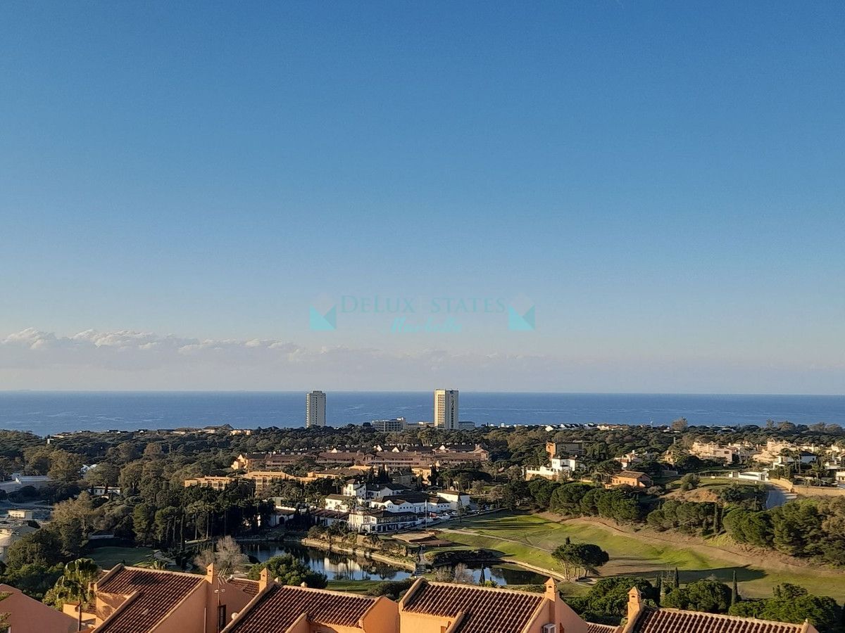 Ático en venta en Elviria, Marbella Este