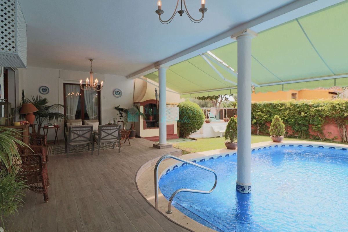 Villa for sale in Marbella