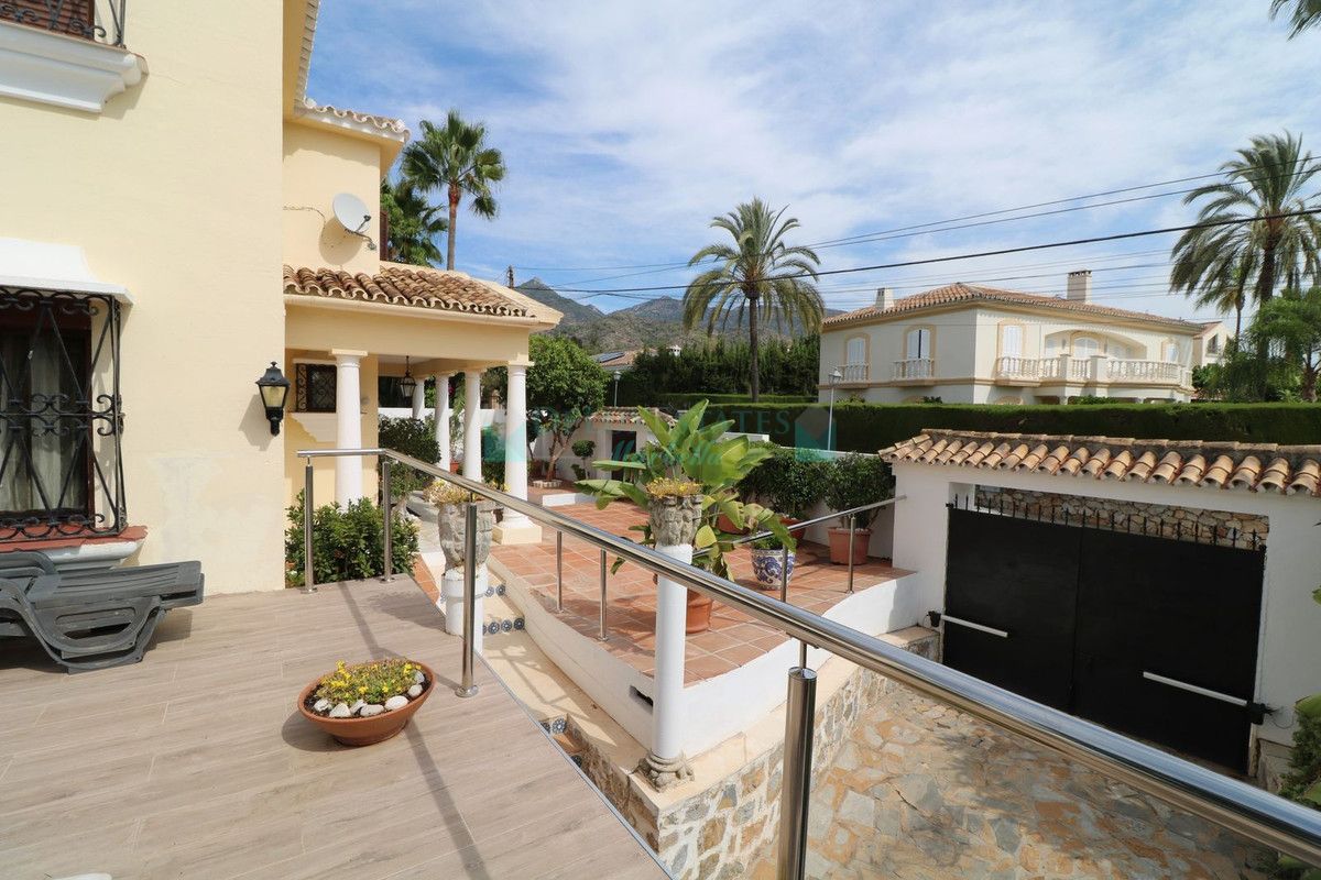 Villa for sale in Marbella