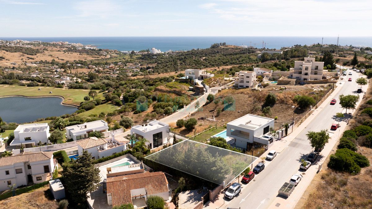 Residential Plot for sale in Estepona