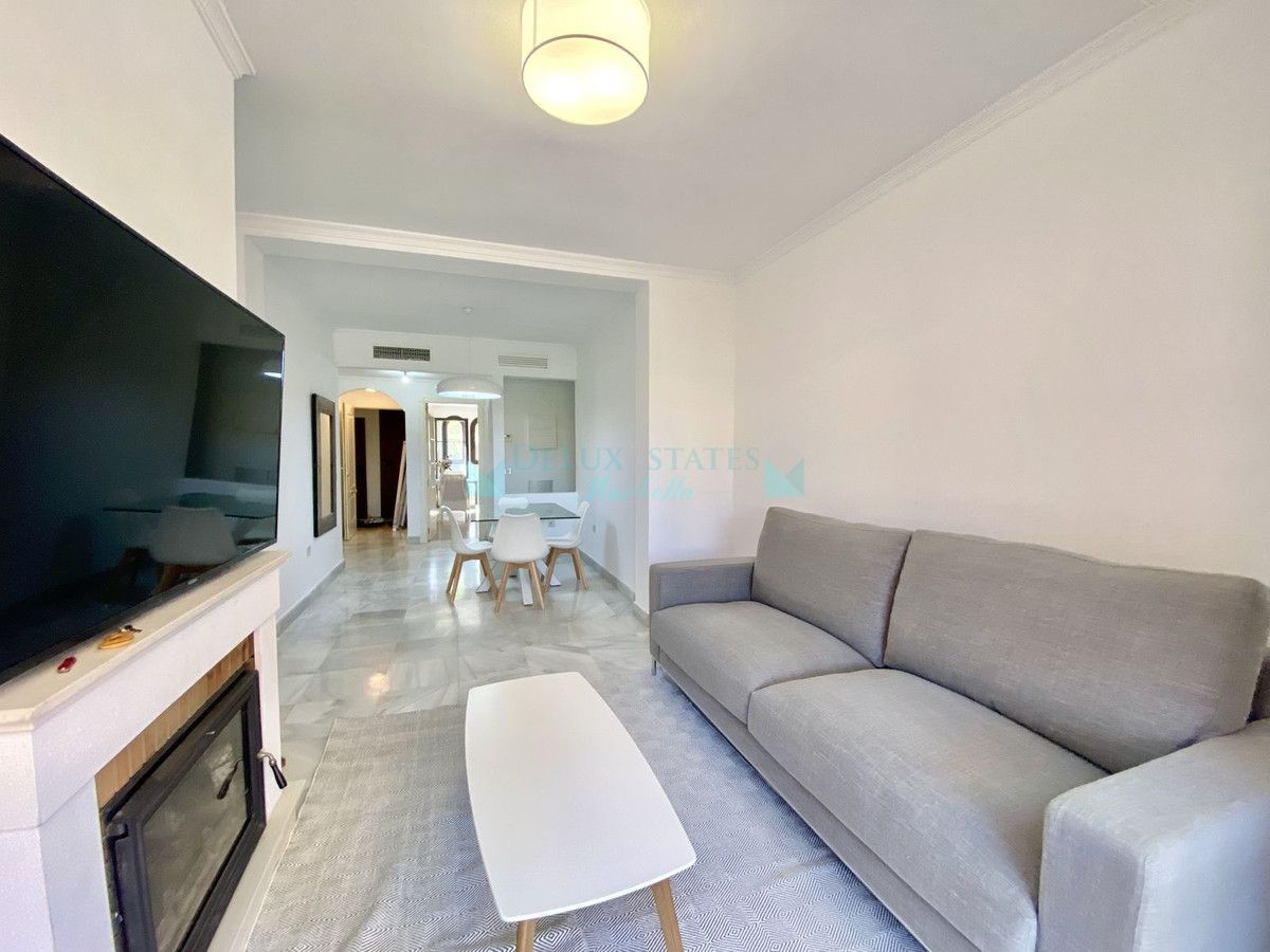 Apartment for rent in Hacienda del Sol, Estepona