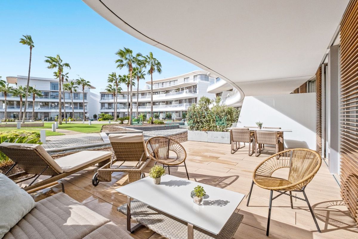 Apartamento Planta Baja en venta en Estepona