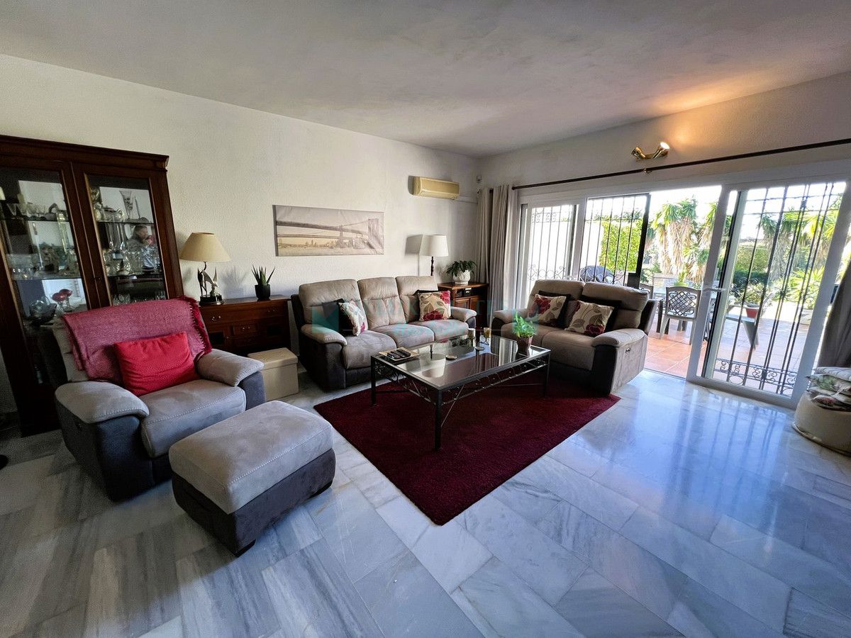 Town House for sale in Bel Air, Estepona